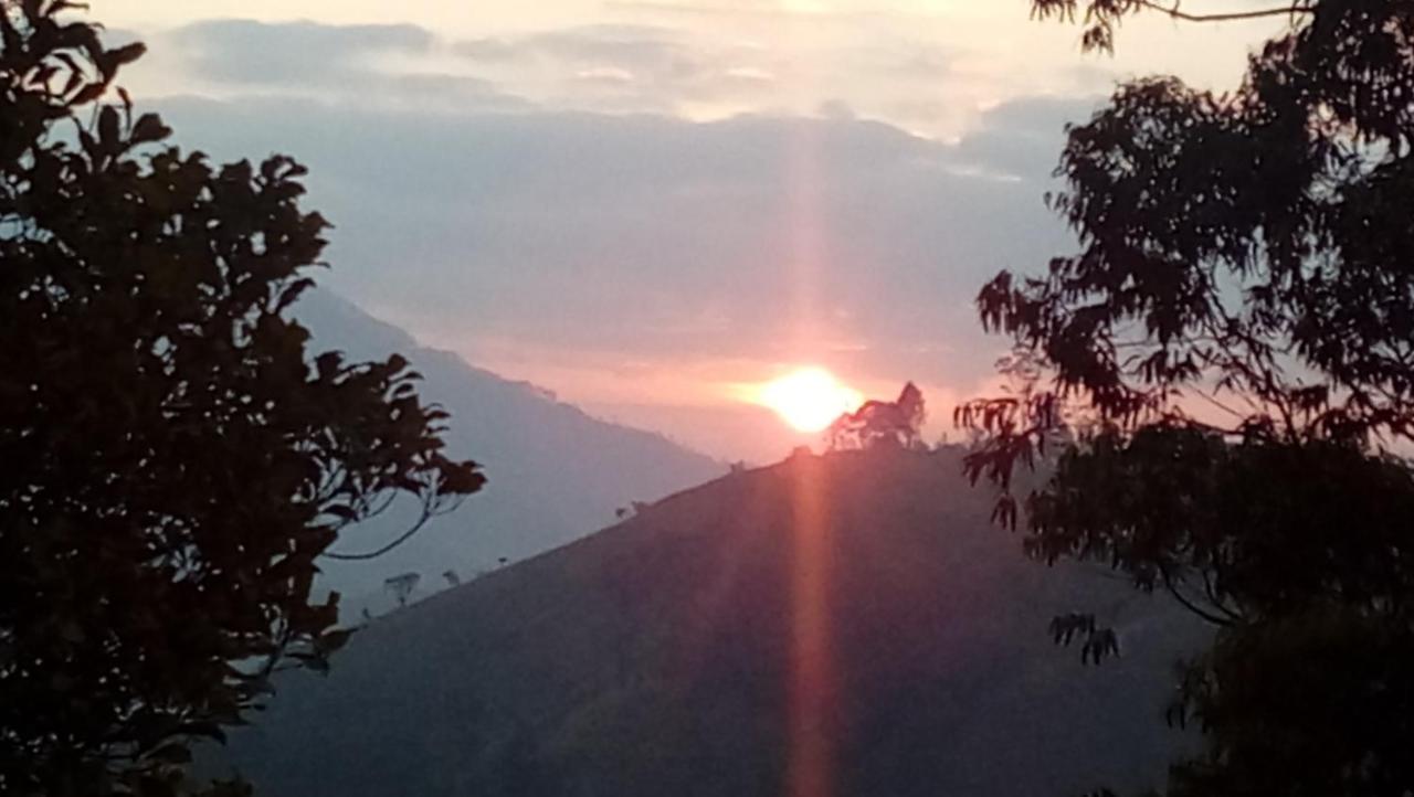 The Bliss Homestay เอลลา ภายนอก รูปภาพ